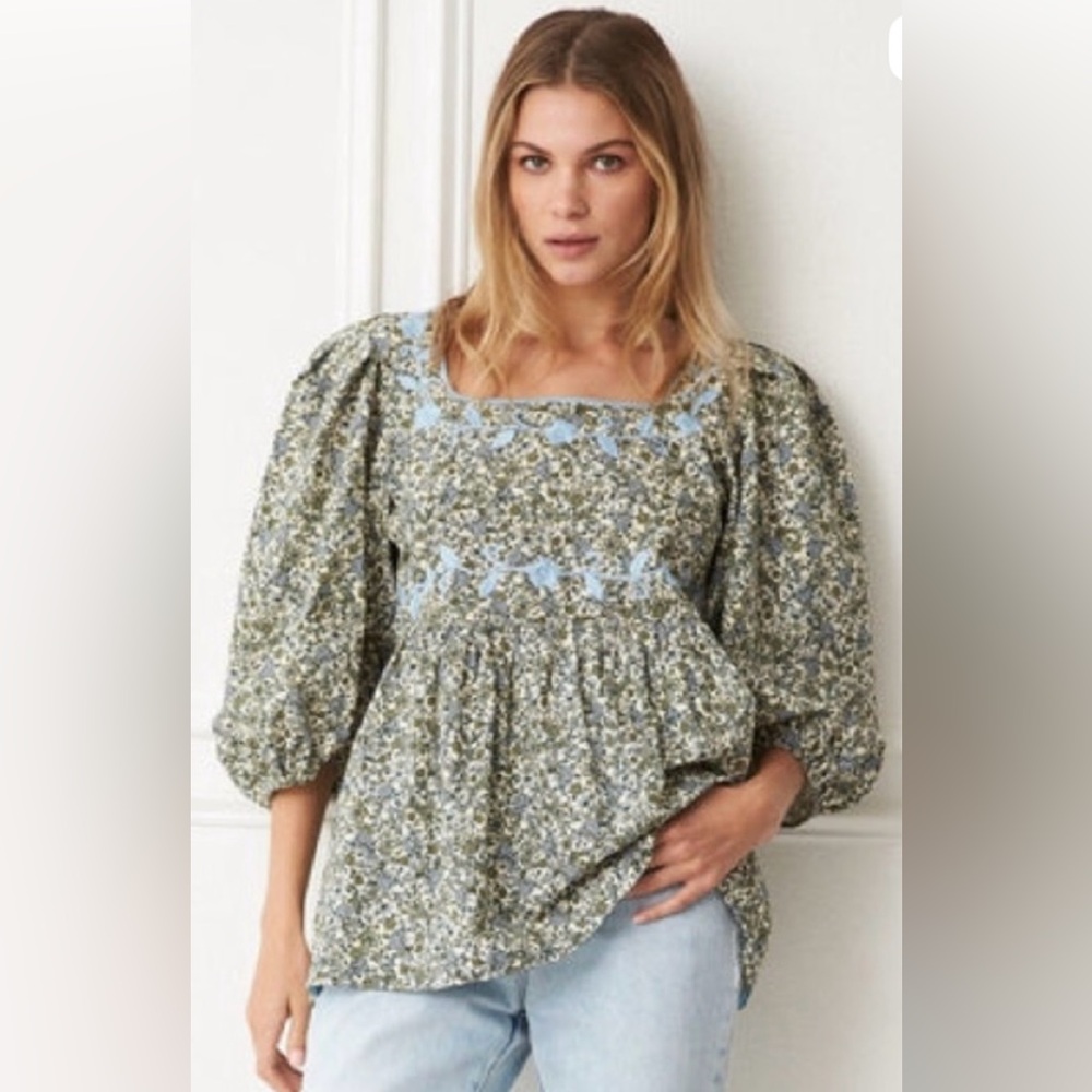 Mi Golondrina puff sleeve top